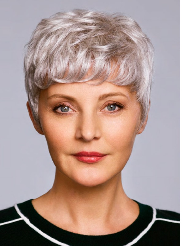 imagen principal MAIKO peluca de cabello corto color gris blanco disponible en más colores