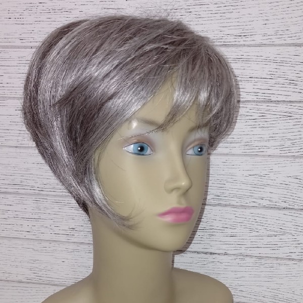KINU peluca de cabello corto color gris disponible en más colores